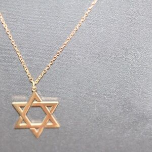 Jewish Star of David Gold Necklace